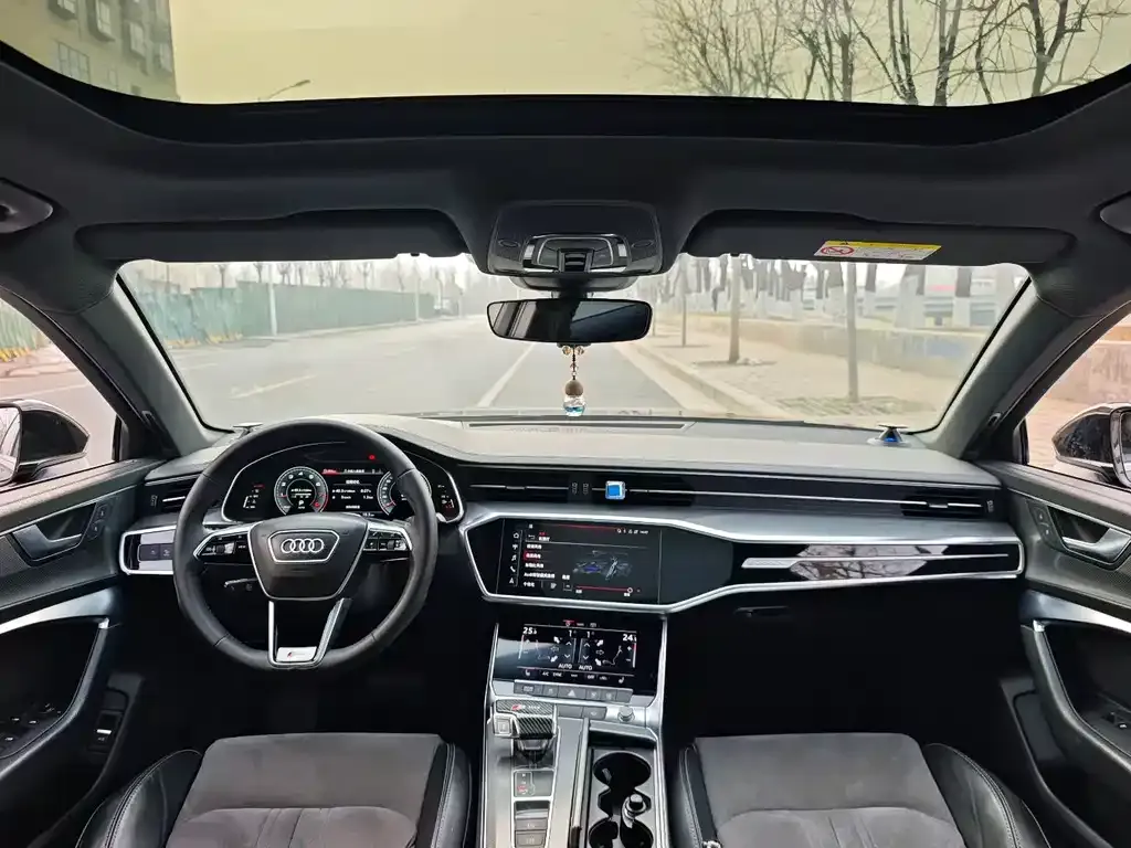 Audi A6L 2021 из CN, фото 7