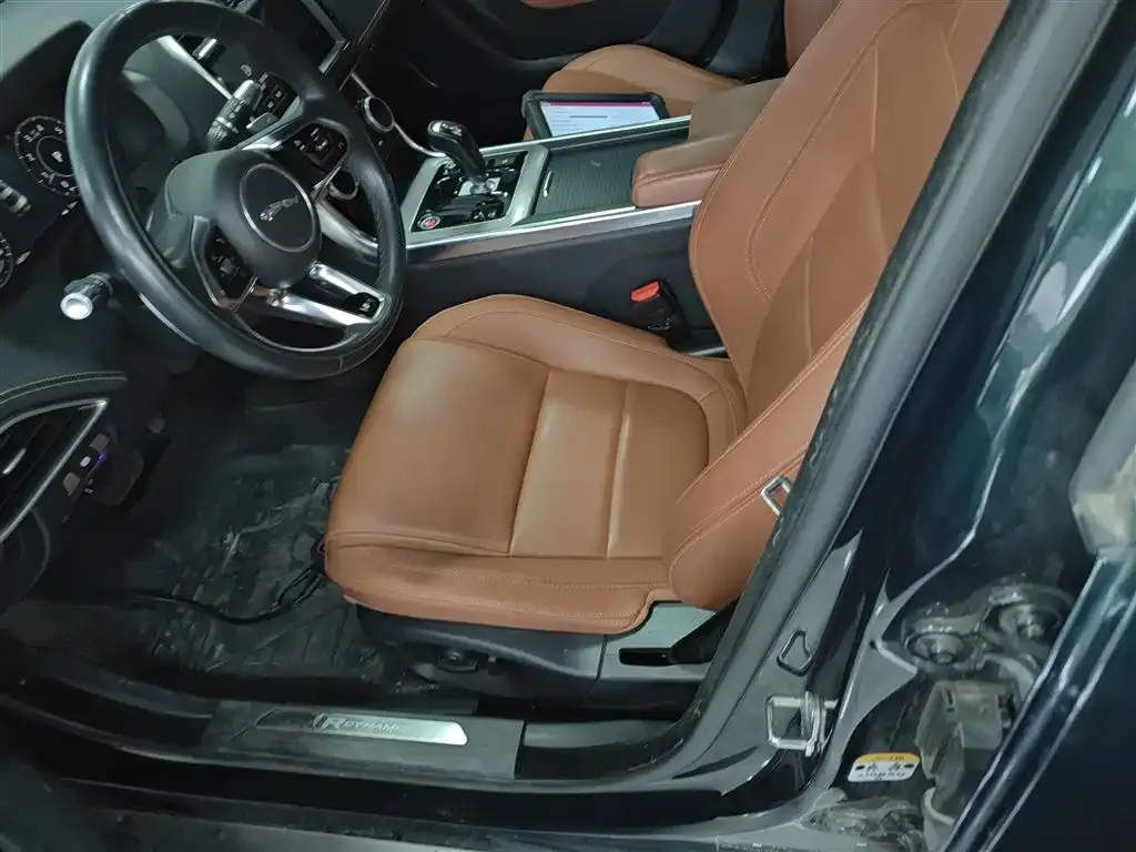 Jaguar XEL 2022 из CN, фото 6