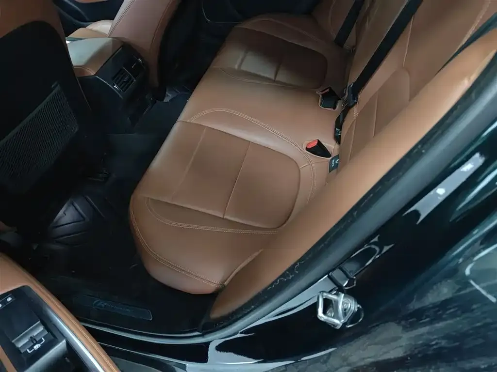 Jaguar XEL 2022 из CN, фото 2