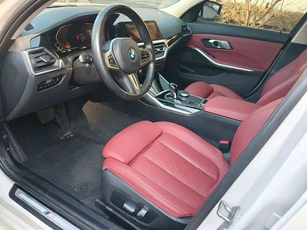 BMW 3 Series 2022 из CN, фото 5