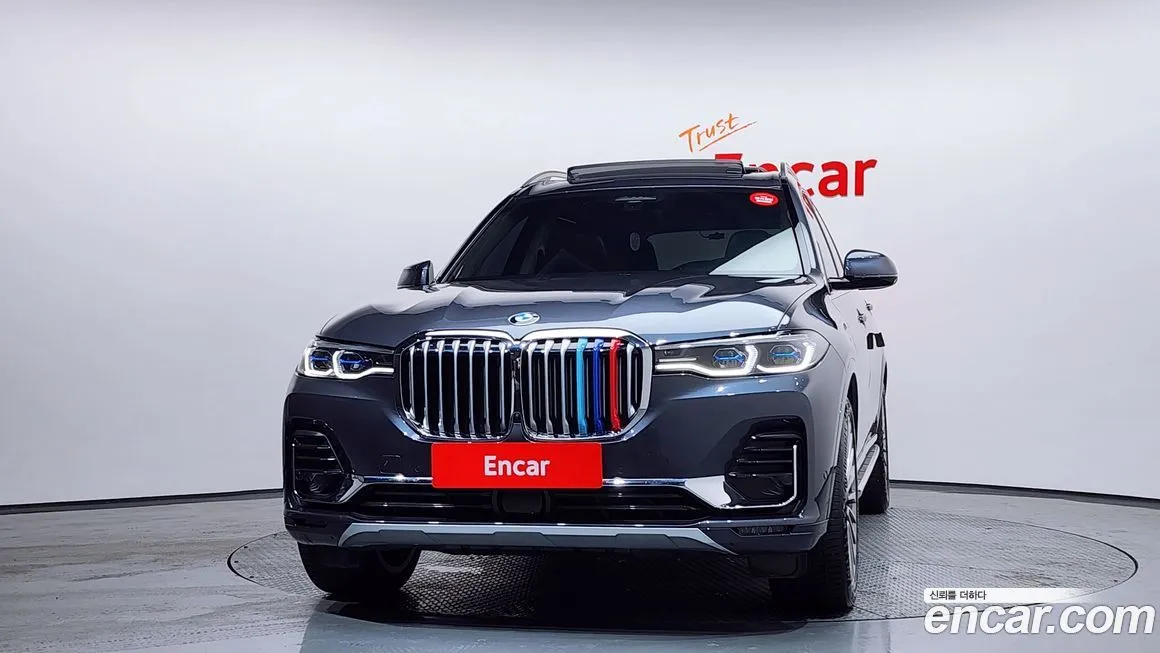 BMW X7 — фото 5