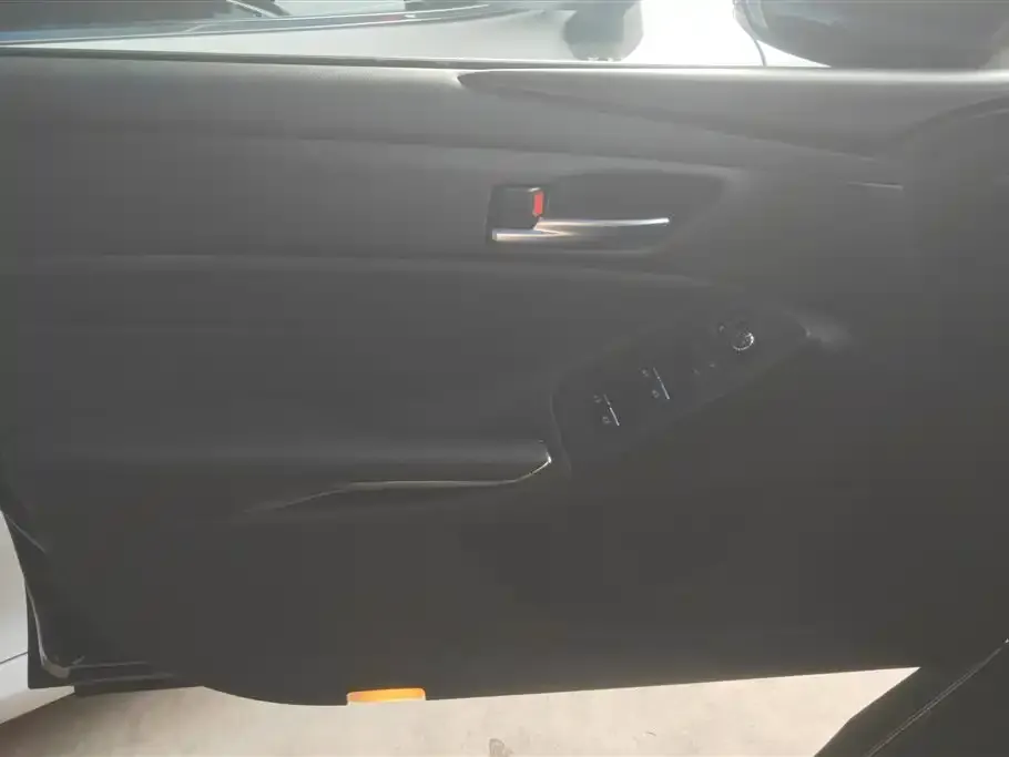 Toyota Avalon 2021 из CN, фото 4