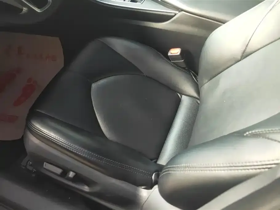Toyota Avalon 2021 из CN, фото 7