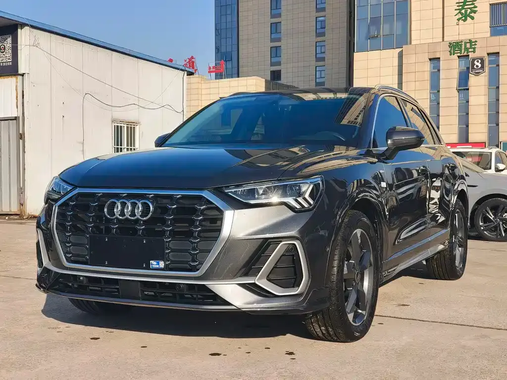 Audi Q3 2022 из CN, фото 1