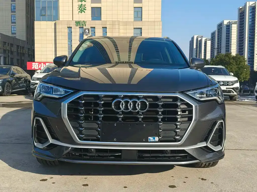 Audi Q3 2022 из CN, фото 7