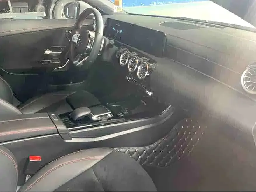 Mercedes-Benz CLA (Import) 2022 из CN, фото 3