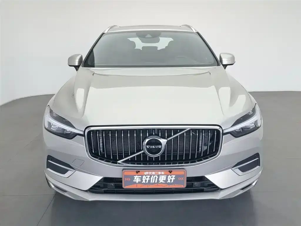 Volvo XC60 2021 из CN, фото 3