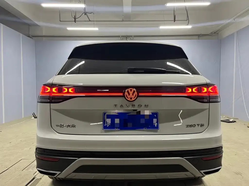 Volkswagen Tayron 2023 из CN, фото 2