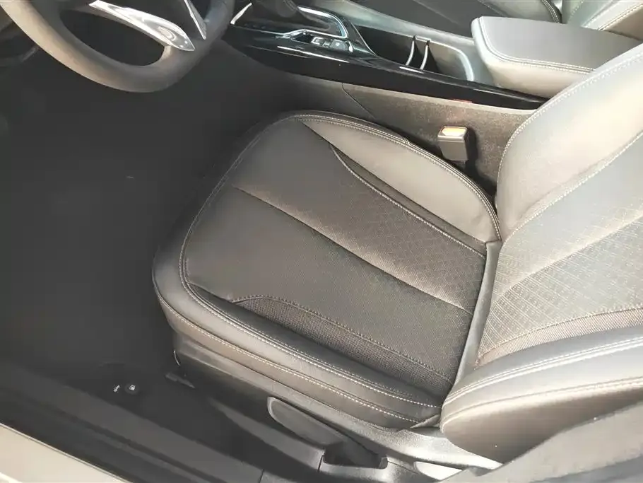 Buick Verano 2023 из CN, фото 9