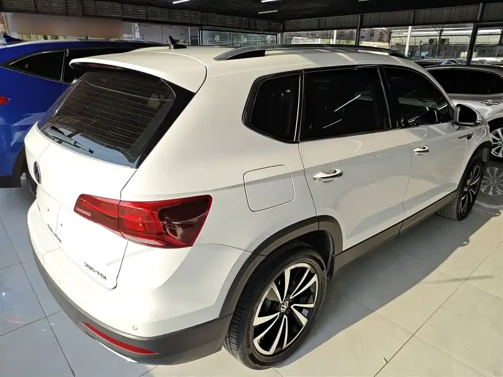 Volkswagen Tharu 2022 из CN, фото 8
