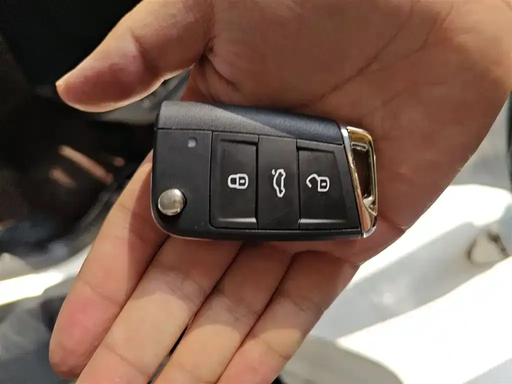 Volkswagen Tharu 2022 из CN, фото 2