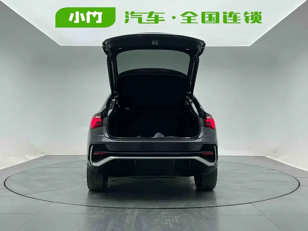 Audi Q3 Sportback 2021 из CN, фото 4