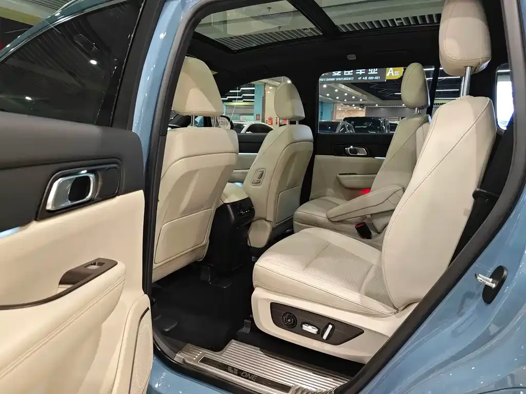 Li Auto Li ONE 2021 из CN, фото 6