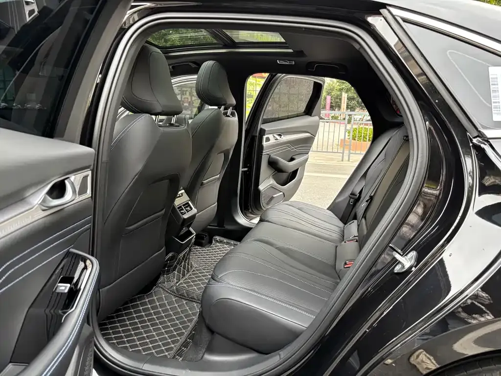 Geely Xingrui 2025 из CN, фото 10