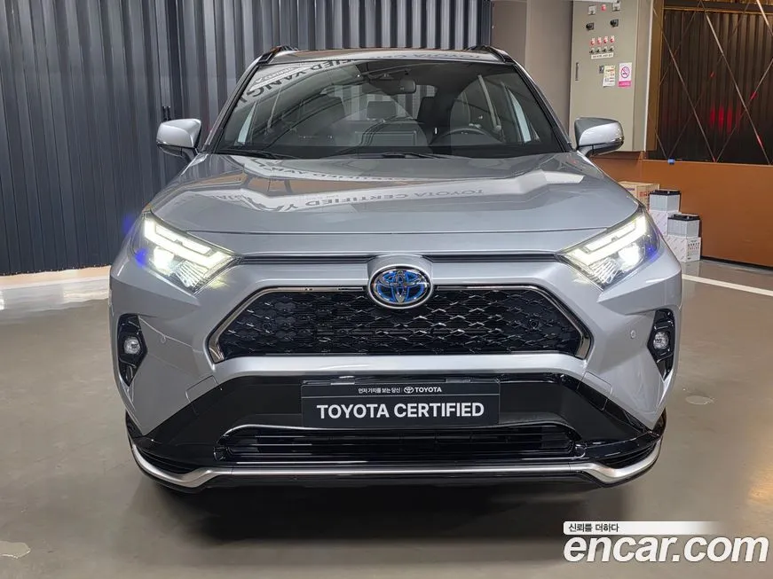 Toyota RAV4 2023 из KR, фото 3