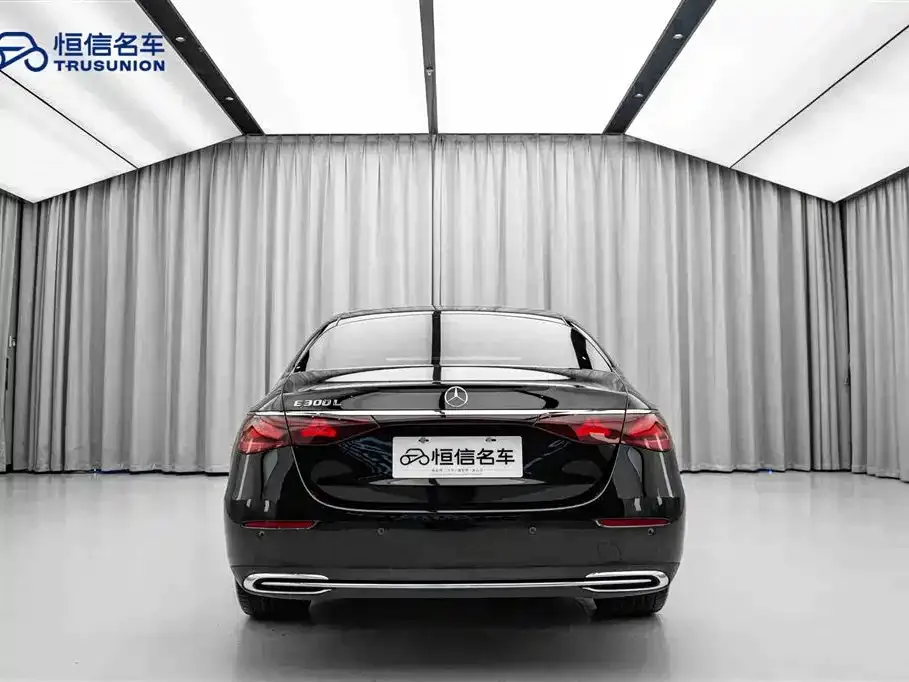 Mercedes-Benz E-Class 2024 из CN, фото 3
