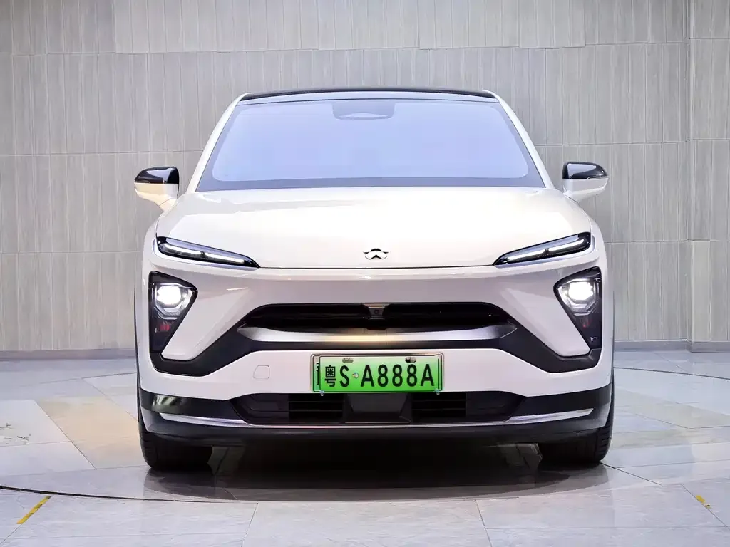 NIO EC6 — фото 7