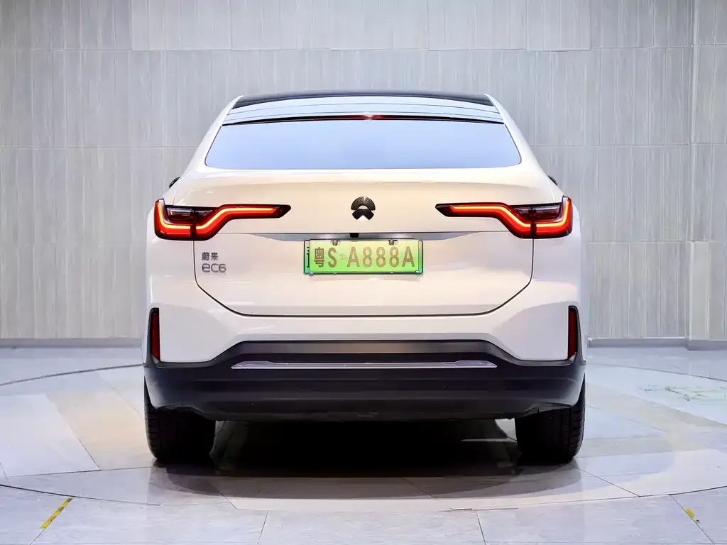NIO EC6 — фото 9