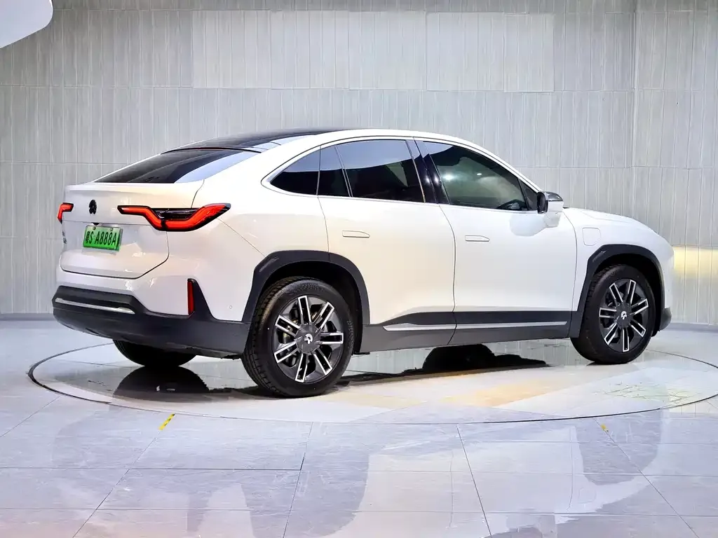NIO EC6 — фото 4