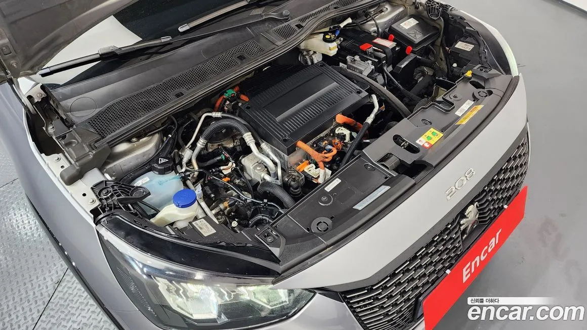 Peugeot 208 2022 из KR, фото 10