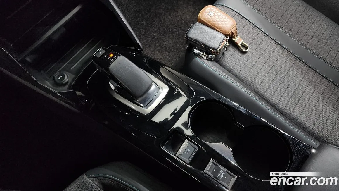 Peugeot 208 2022 из KR, фото 8