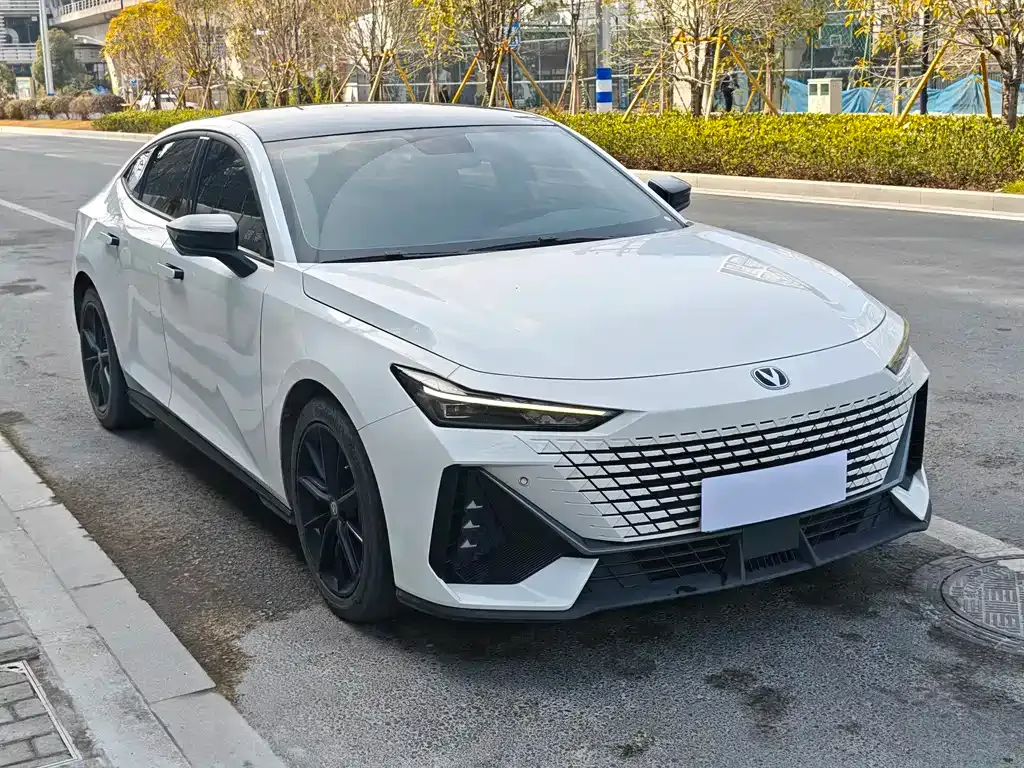 Changan UNI-V 2023 из CN, фото 9