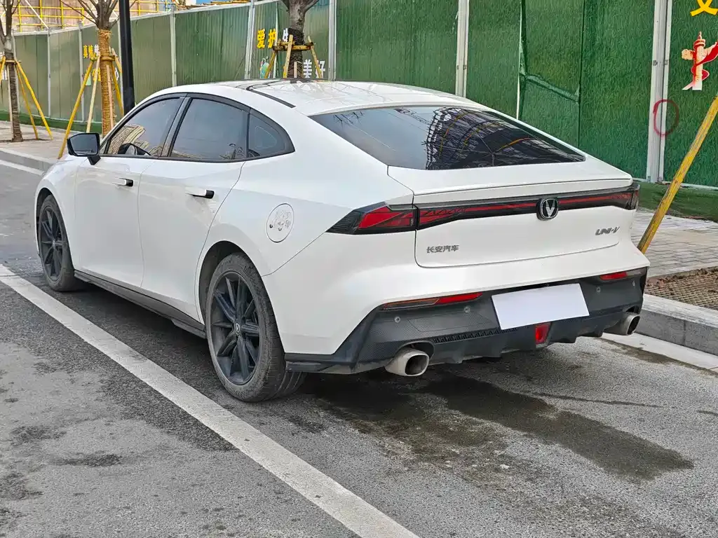 Changan UNI-V 2023 из CN, фото 8