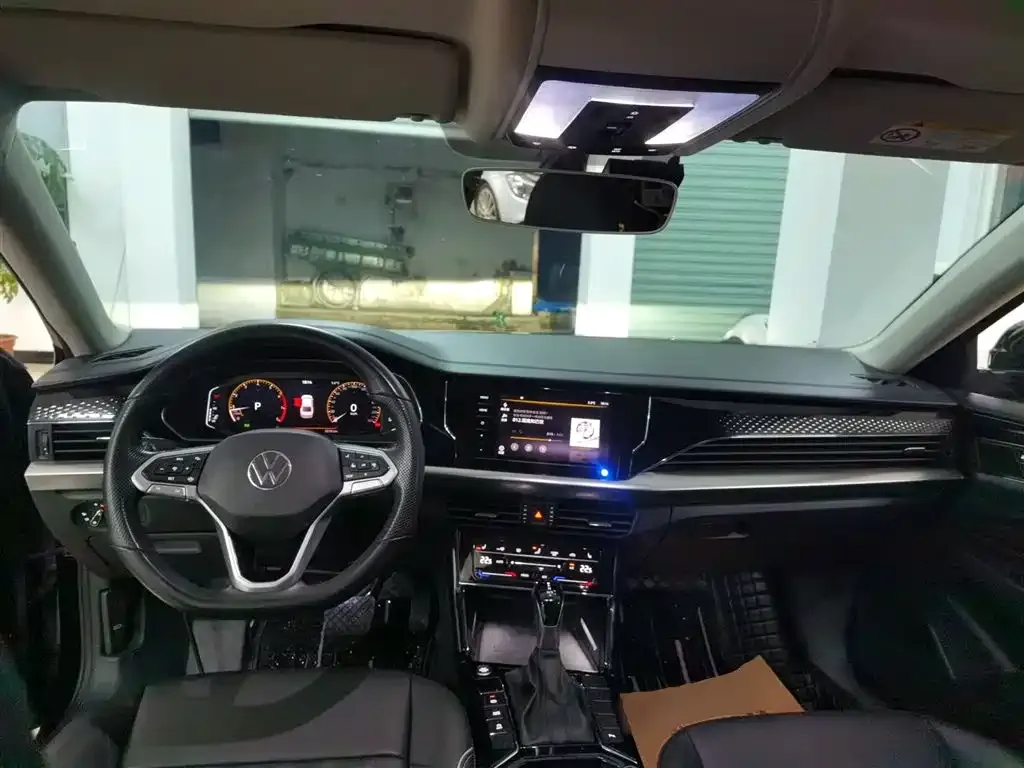 Volkswagen Passat 2022 из CN, фото 10