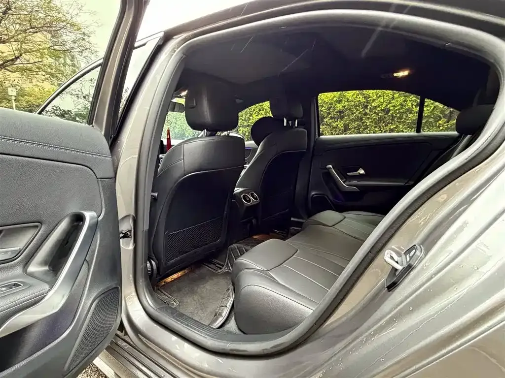 Mercedes-Benz A-Class 2022 из CN, фото 6