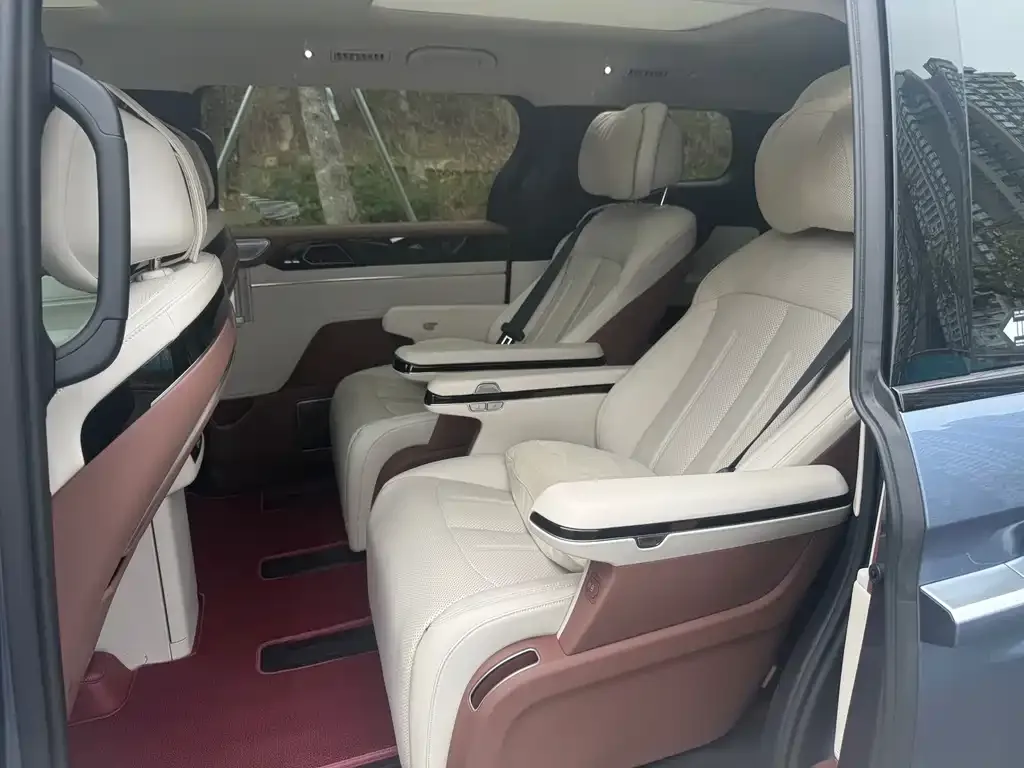 BYD Xia 2025 из CN, фото 3