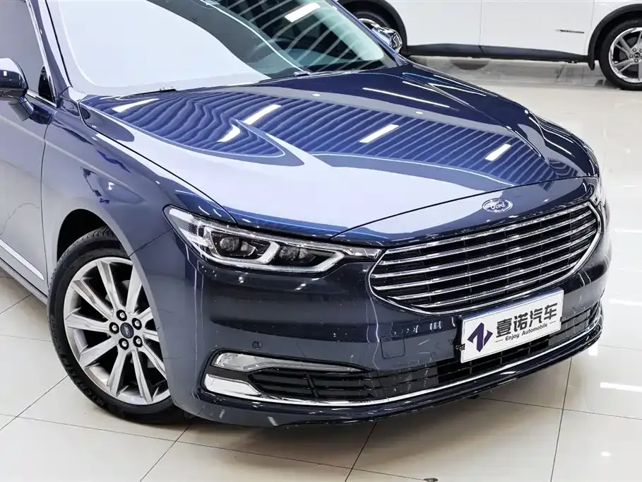 Ford Taurus 2021 из CN, фото 5