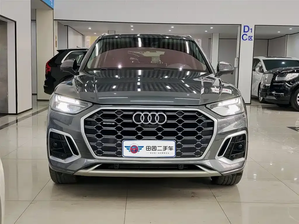 Audi Q5L 2022 из CN, фото 4