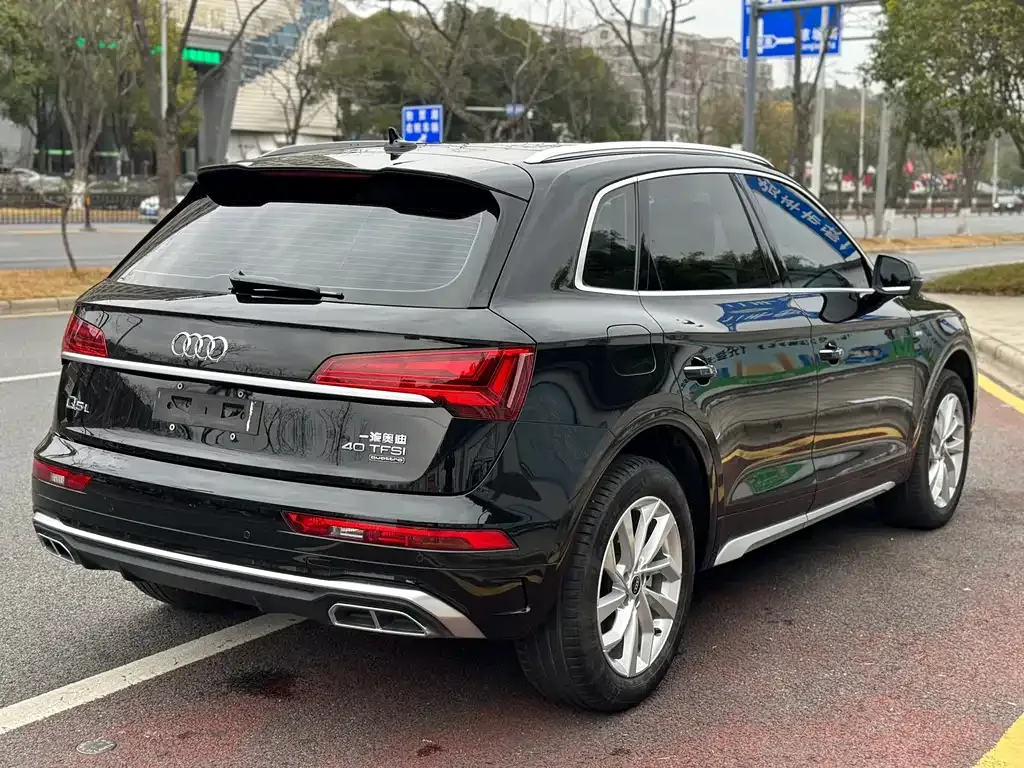 Audi Q5L 2022 из CN, фото 10