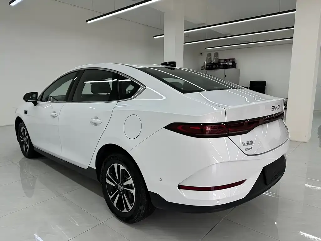 BYD Qin PLUS 2025 из CN, фото 3