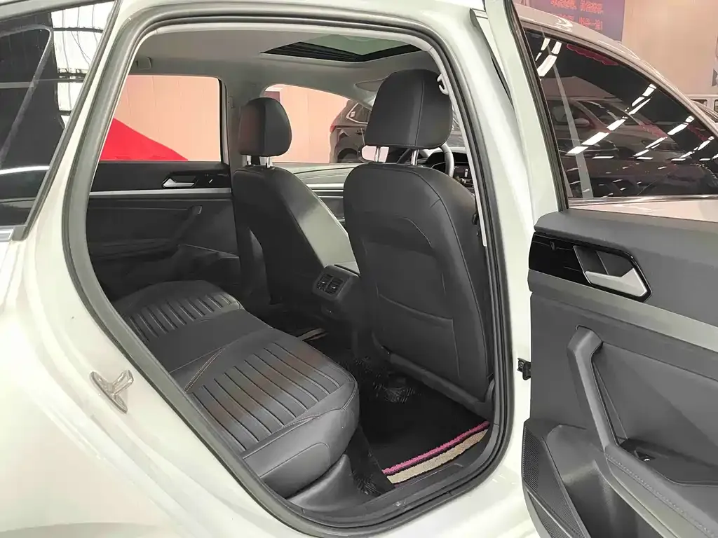 Volkswagen Lavida 2022 из CN, фото 6