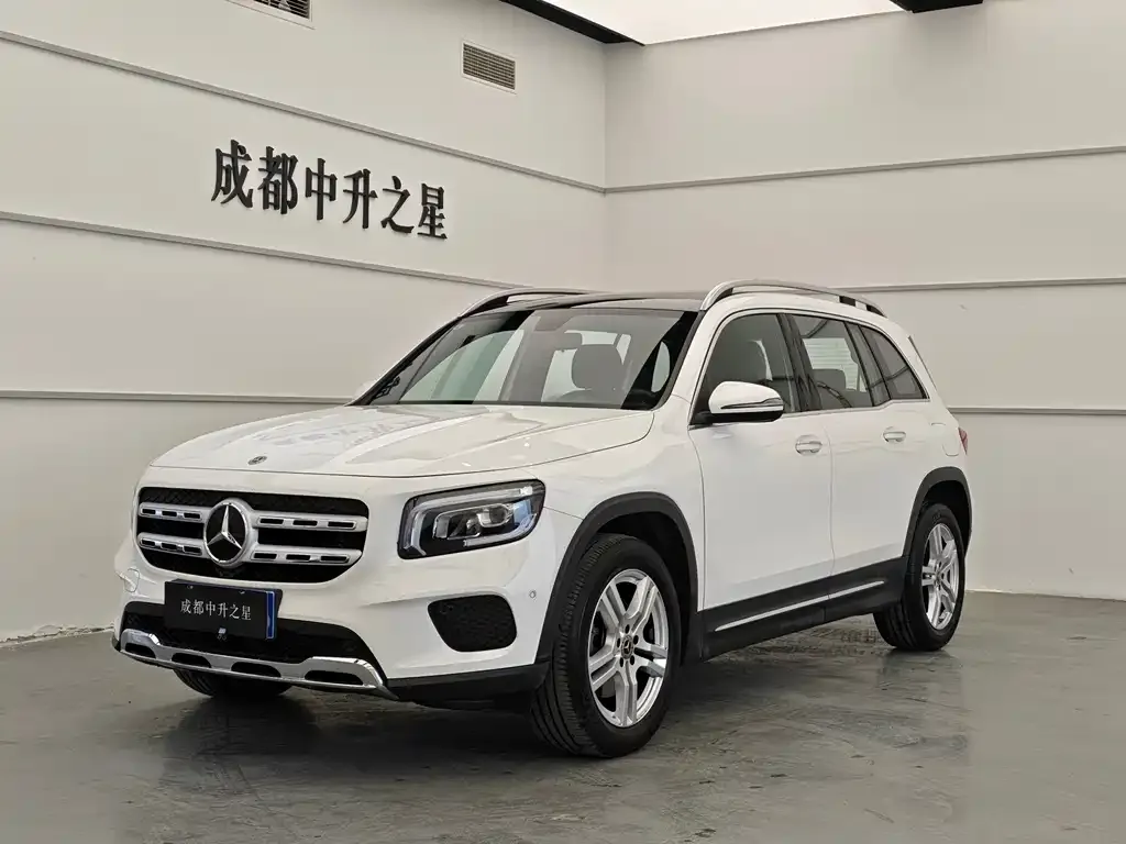 Mercedes-Benz GLB 2023 из CN, фото 1