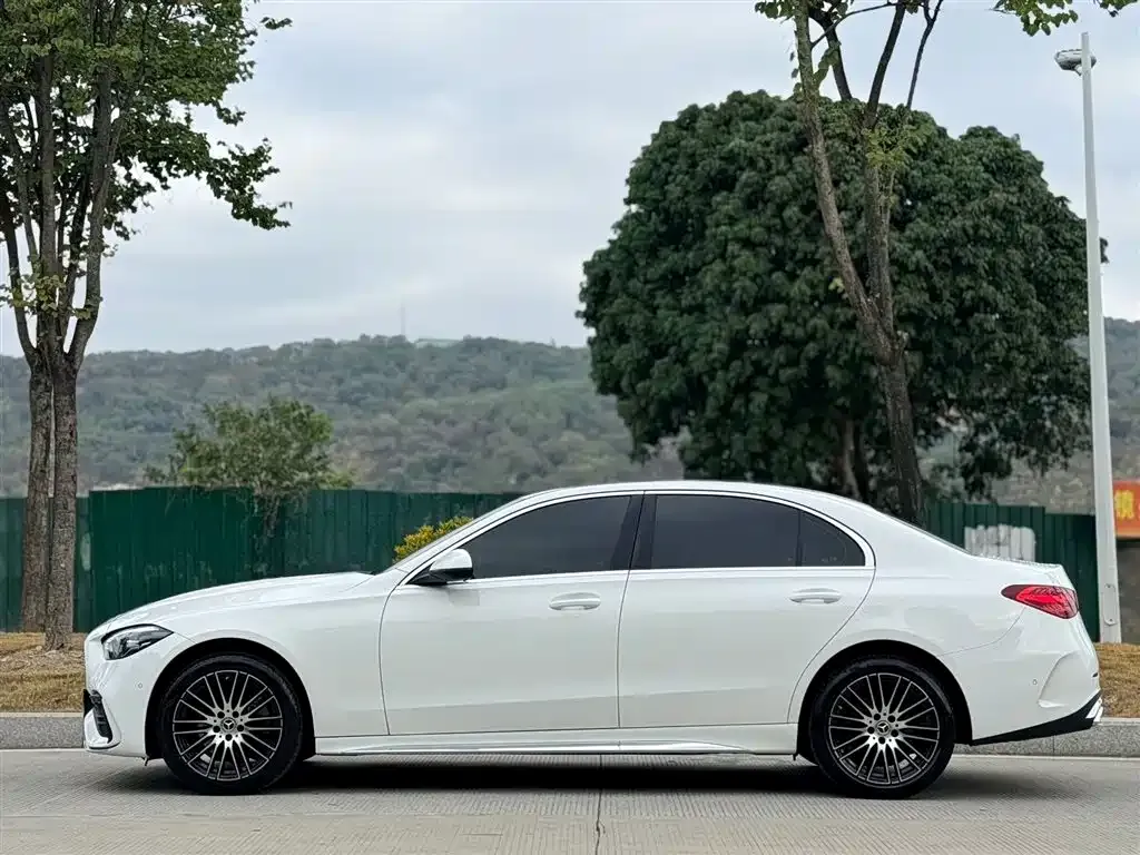 Mercedes-Benz C-Class 2024 из CN, фото 5