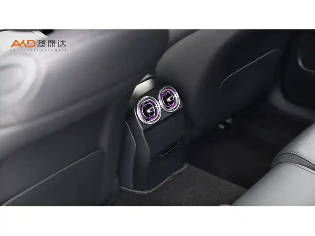 Mercedes-Benz C-Class New Energy 2024 из CN, фото 5