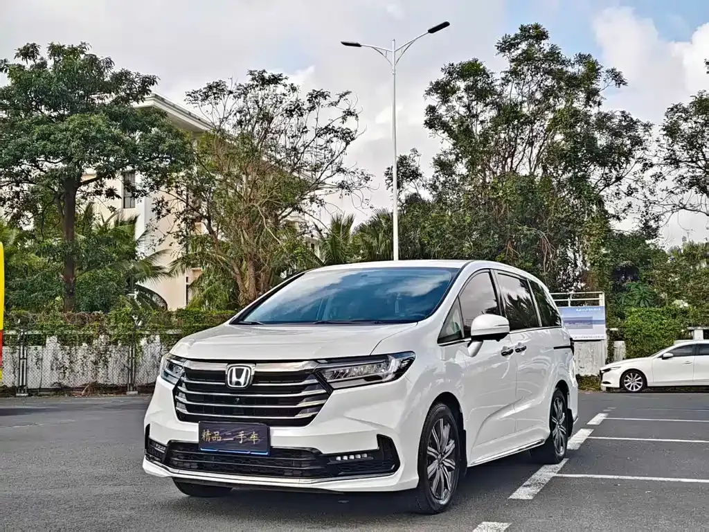 Honda Odyssey 2023 из CN, фото 1