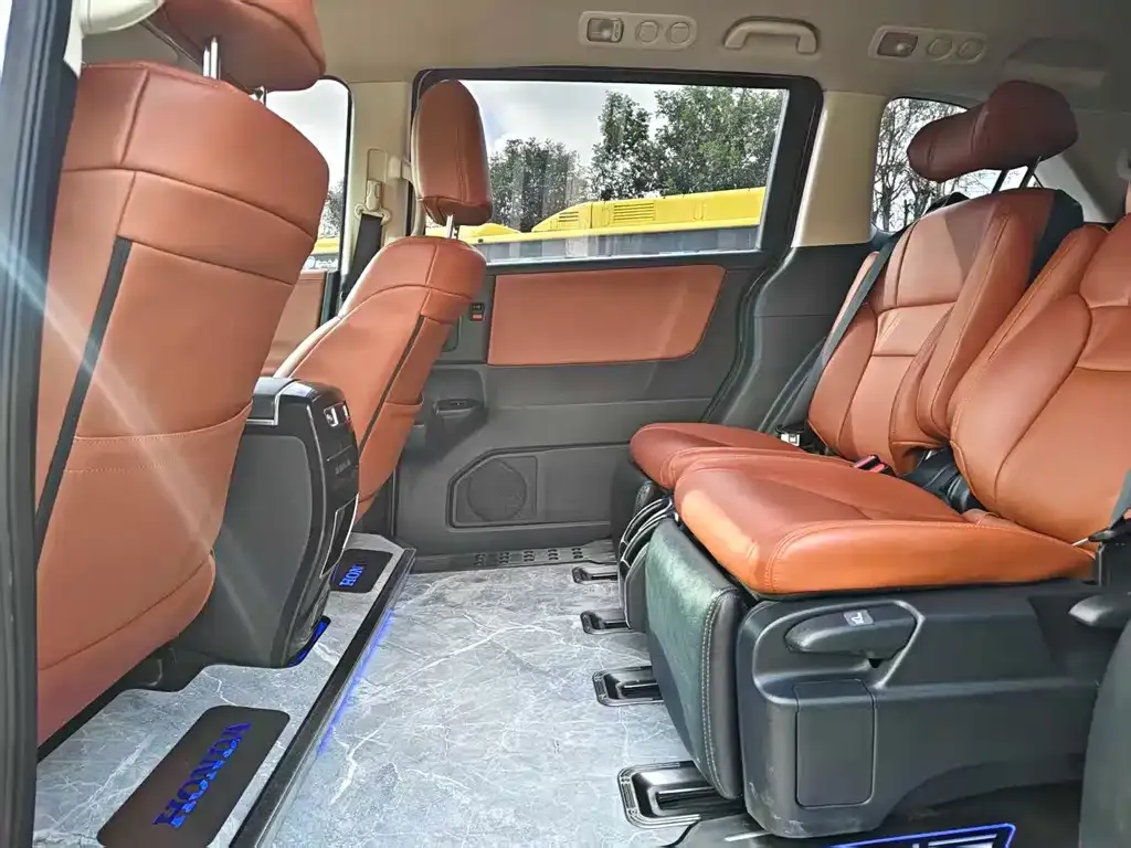 Honda Odyssey 2023 из CN, фото 10