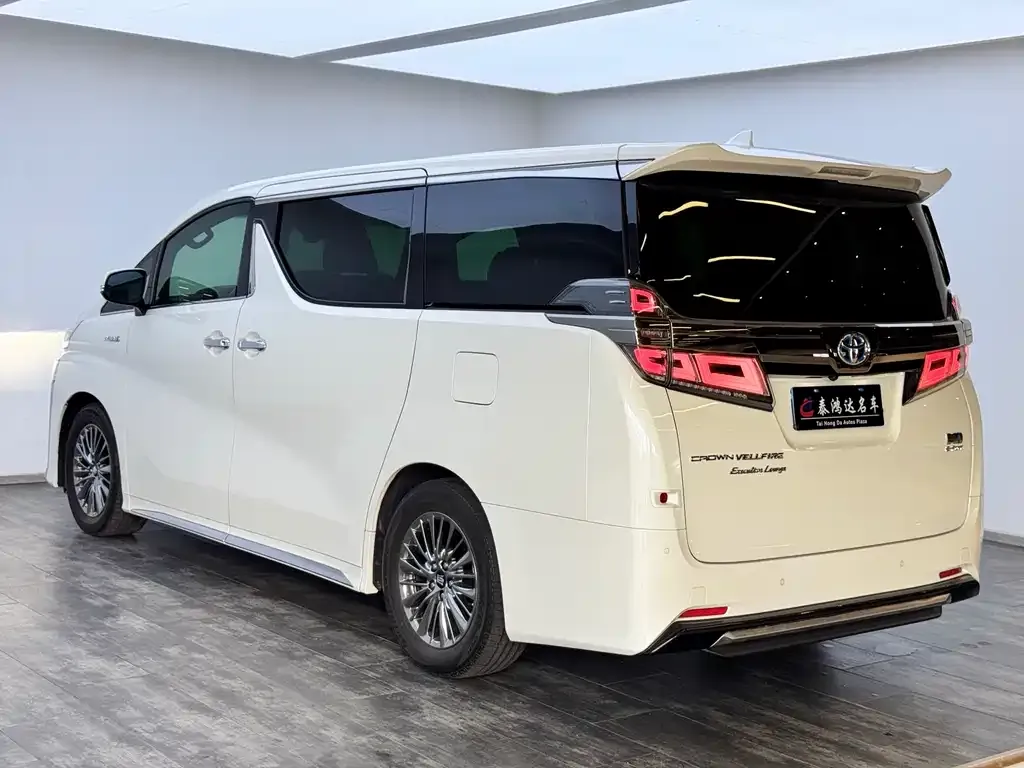 Toyota Vellfire 2022 из CN, фото 8