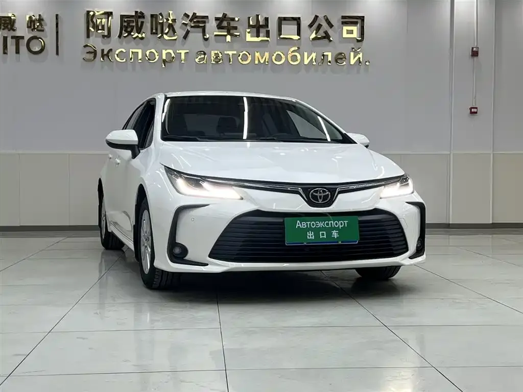 Toyota Corolla 2023 из CN, фото 7