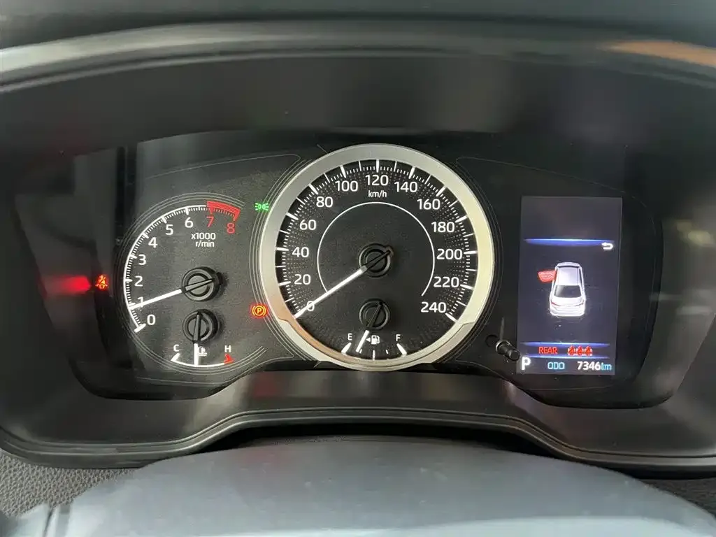 Toyota Corolla 2023 из CN, фото 3