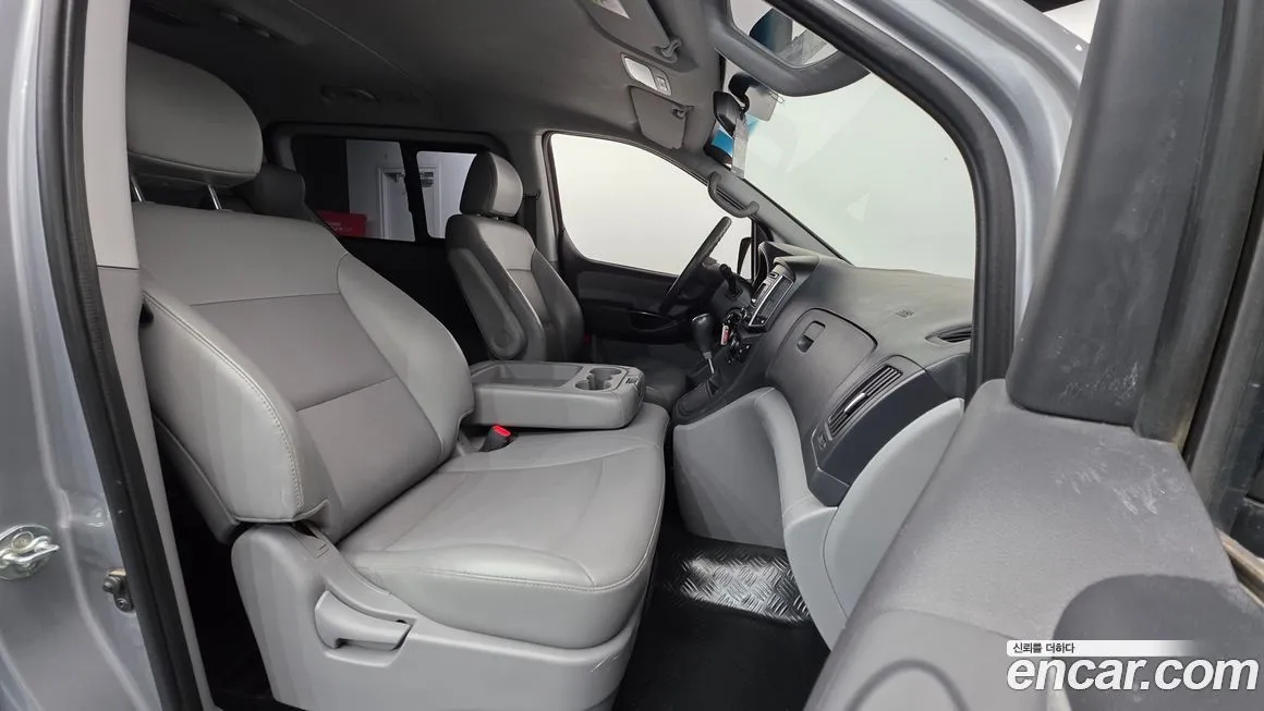 Hyundai Starex 2021 из KR, фото 6
