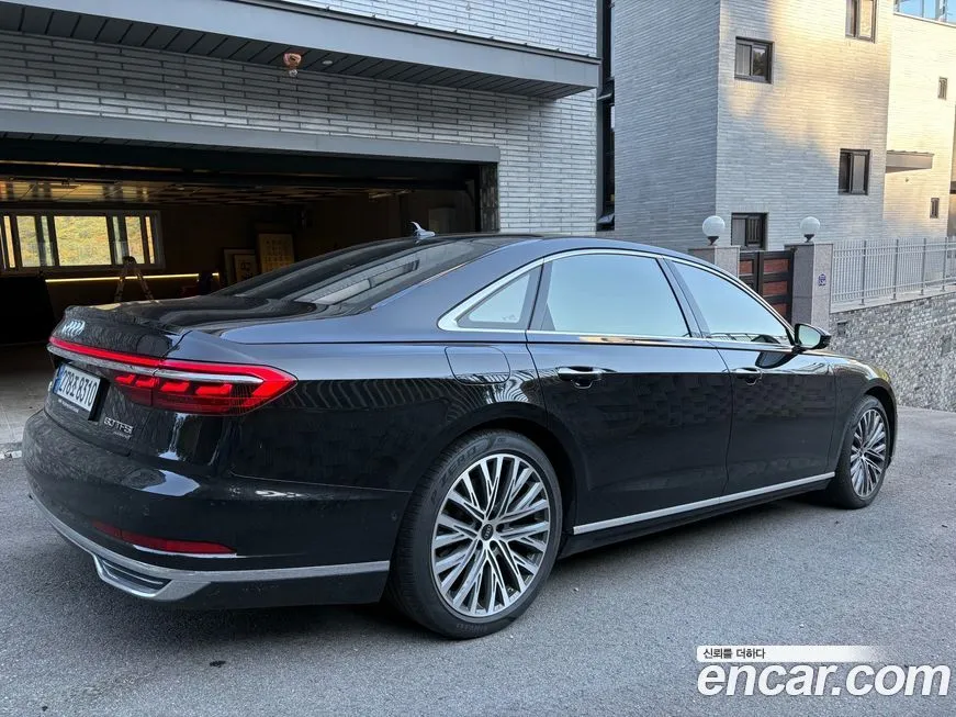 Audi A8 2021 из KR, фото 6