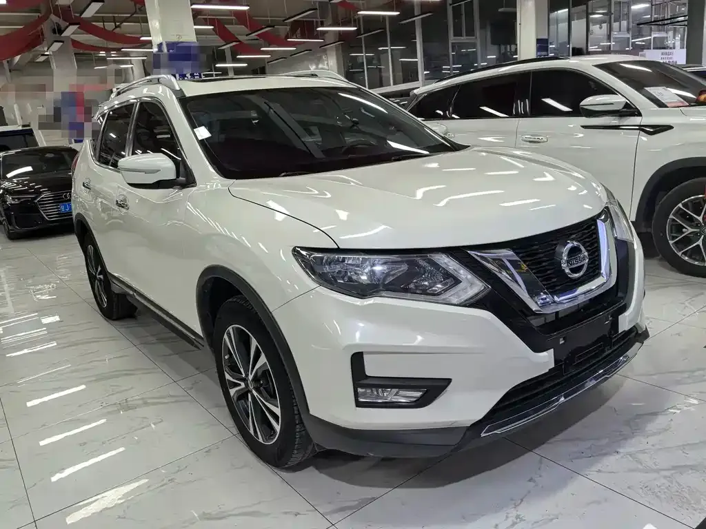 Nissan X-Trail 2023 из CN, фото 4