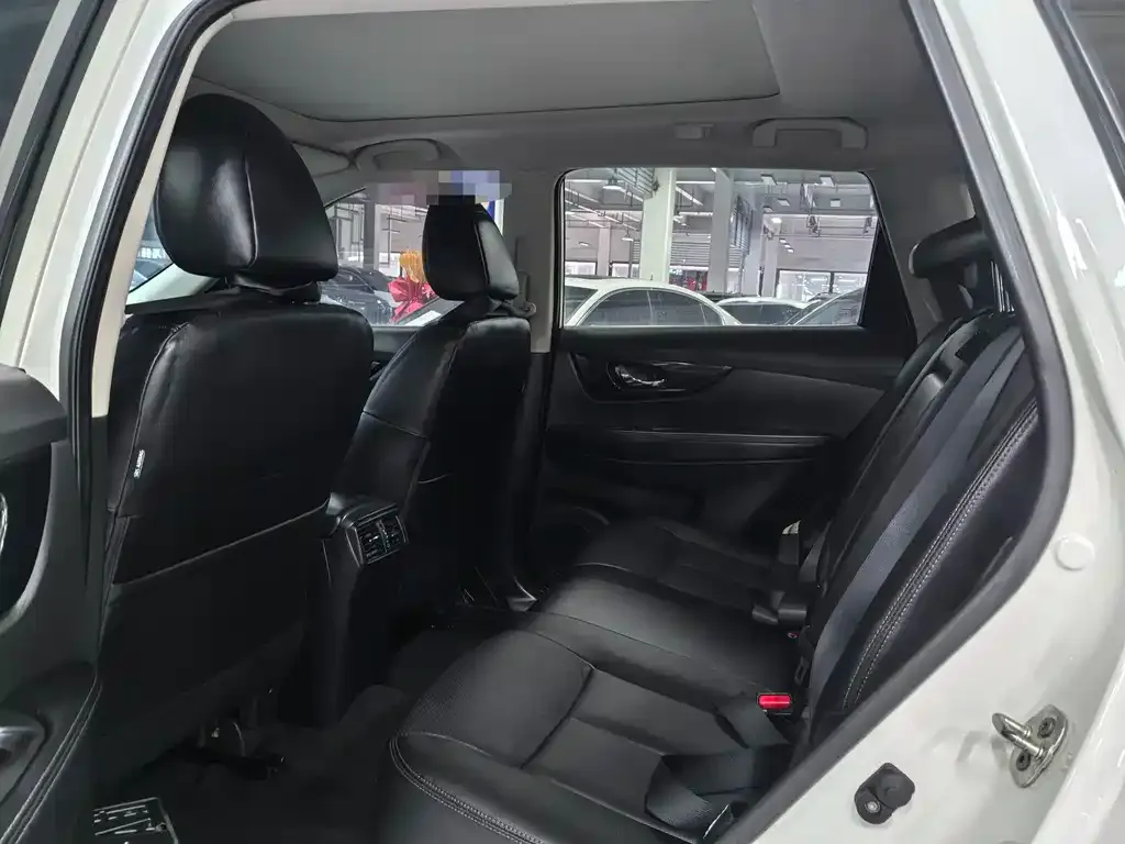 Nissan X-Trail 2023 из CN, фото 6