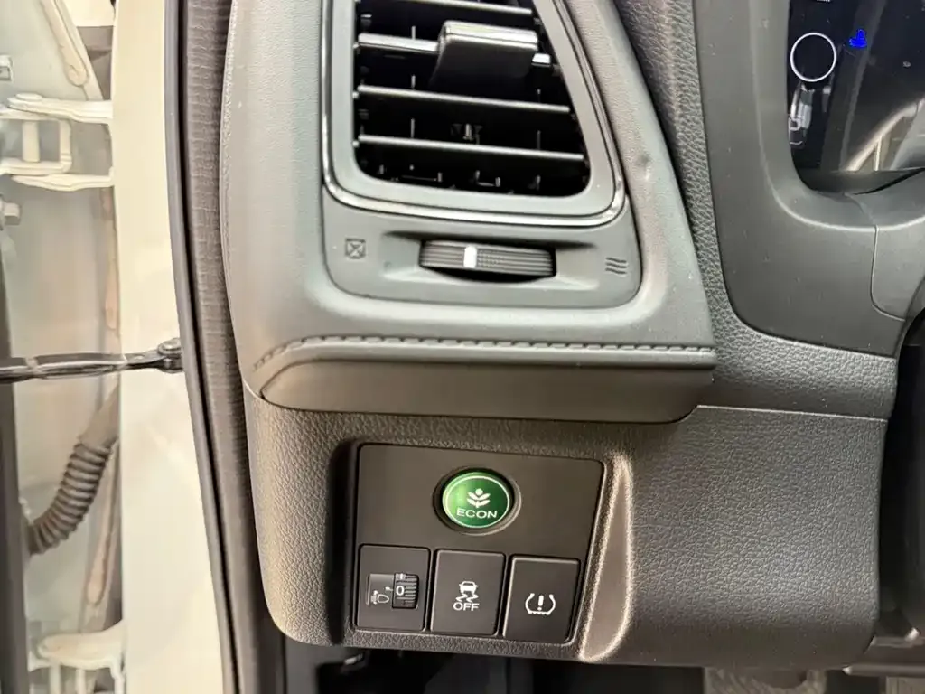 Honda Vezel 2021 из CN, фото 9