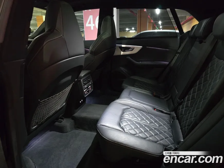 Audi Q8 2021 из KR, фото 8