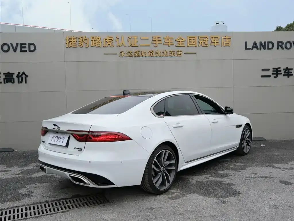 Jaguar XFL 2024 из CN, фото 9